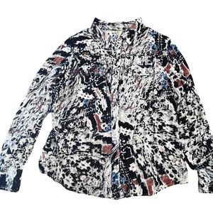 BKE Buckle Studded Button-up Women’s 100% Rayon Blouse Size M